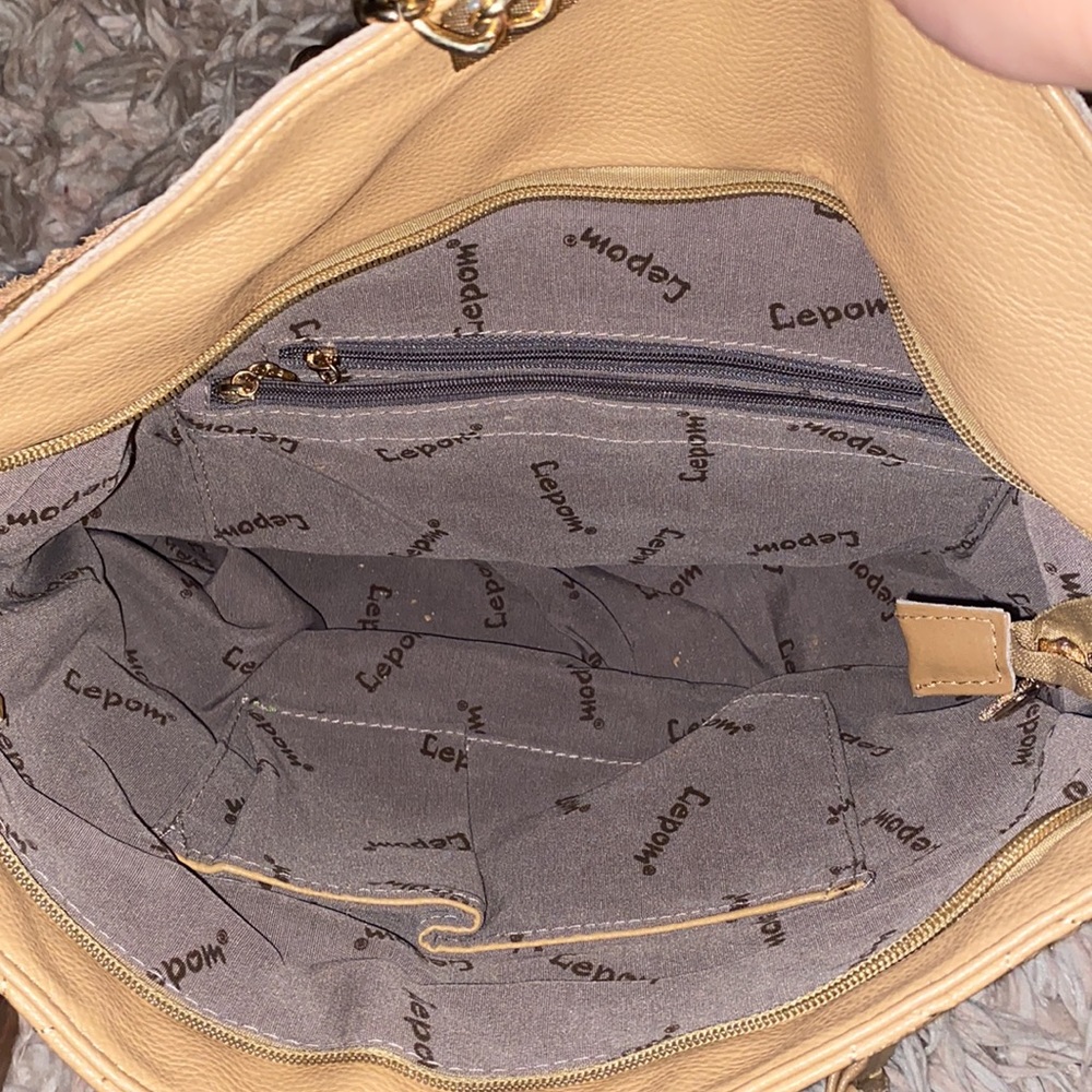 Fashion Lepom Tan Purse - Picture 7 of 7